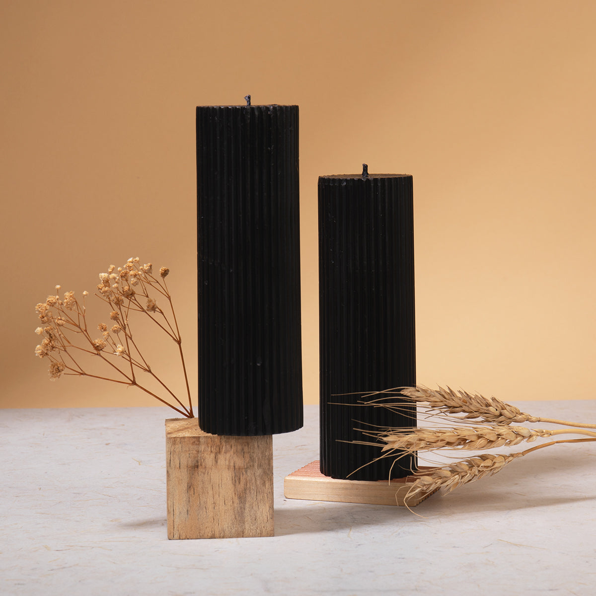 Set of 2 Fluted Pillar Candles - Noir Essence (Black) - Short